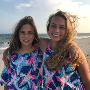 Meet your Posher, Joy